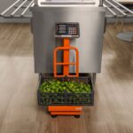 Báscula De Plataforma Plegable 100 Kg Recargable Con Display Truper (BAS-100PLA) - Imagen 2